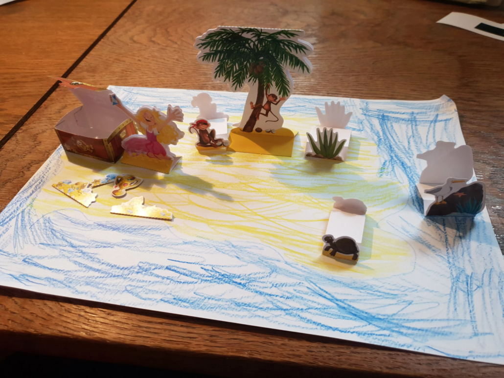 Piratoplast Bastelbogen mit selbst gemalter Insel
